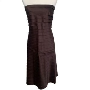 Eliza J. Brown Tiered Strapless Cocktail Dress | Size 10